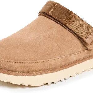 UGG Women's Goldenstar Clog, Chestnut, 6.5