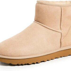 UGG Women's Classic MINI II Winter Boot, Sand, 6